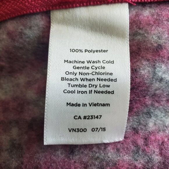 Talbots T by Talbots Nordic Pink Snowflakes Fleece Sweater Size L - Picture 8 of 9